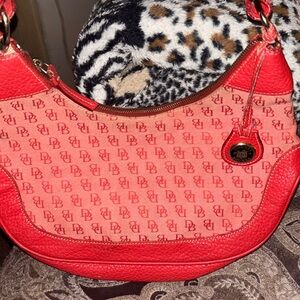 Dooney & Bourke shoulder bag
